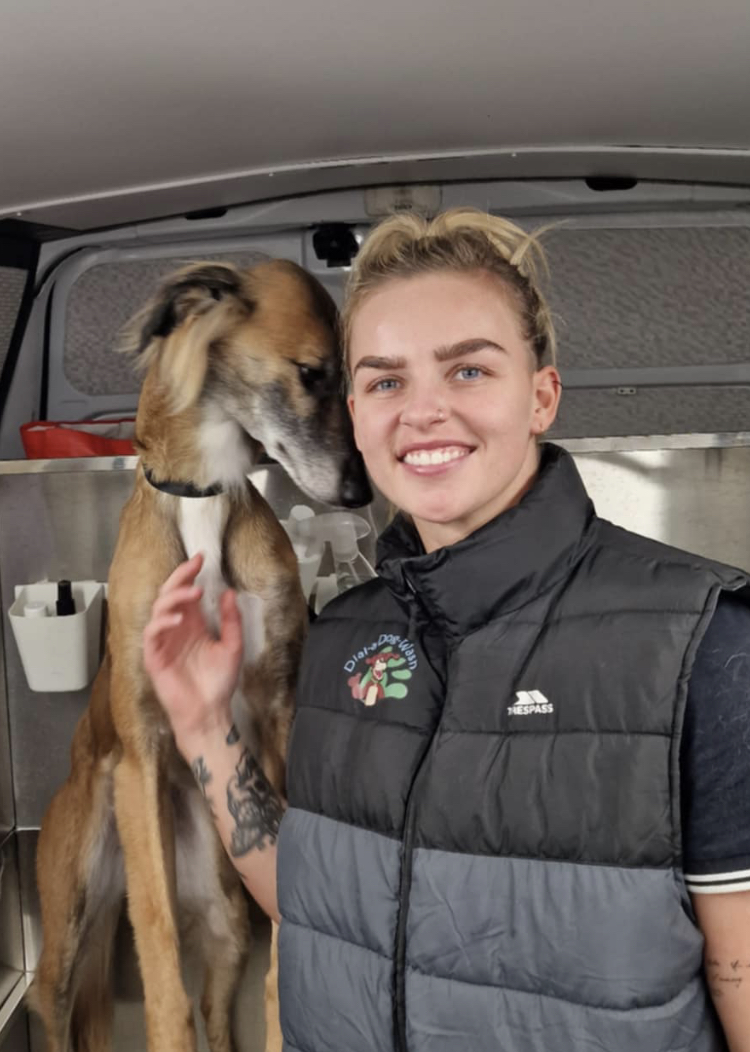 Ciara of Dial A Dog Wash Ciara and Kobi